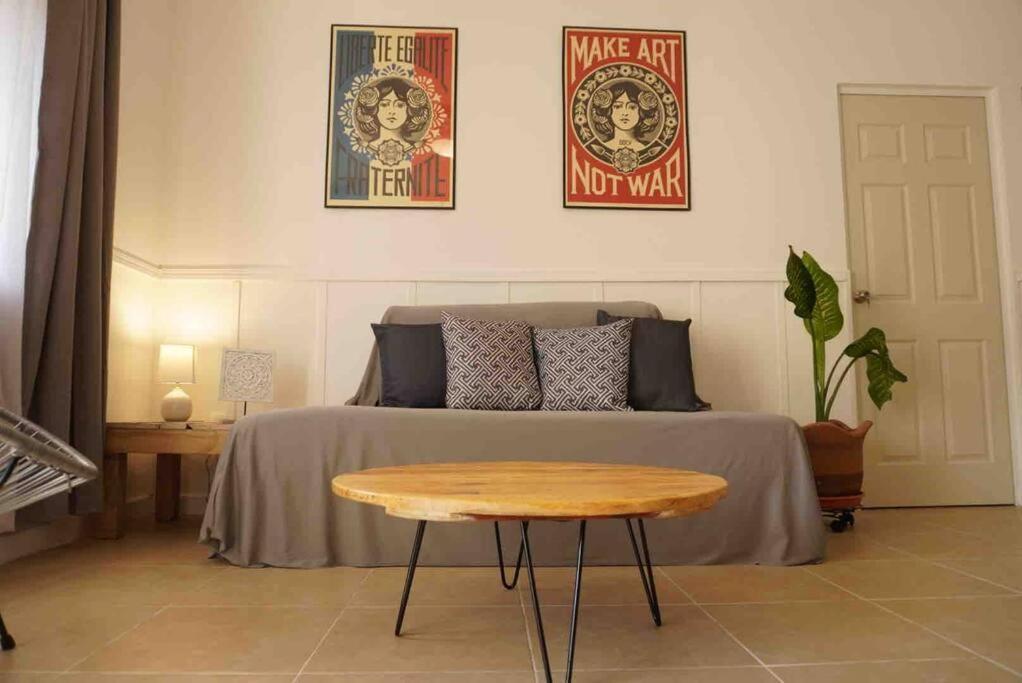 Apartamento Beautiful & Cozy With Pool /
